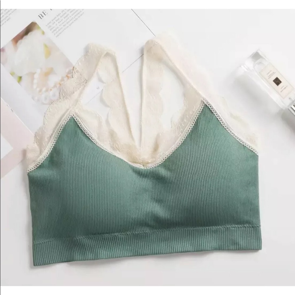 Lace sports bra undergarment top green gray pink womens padded